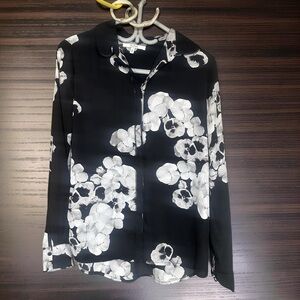 ALFRED SUNG Black and White Floral Top